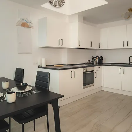 New Renovated Mija House - Puerto Banus Quiet And Oasis *