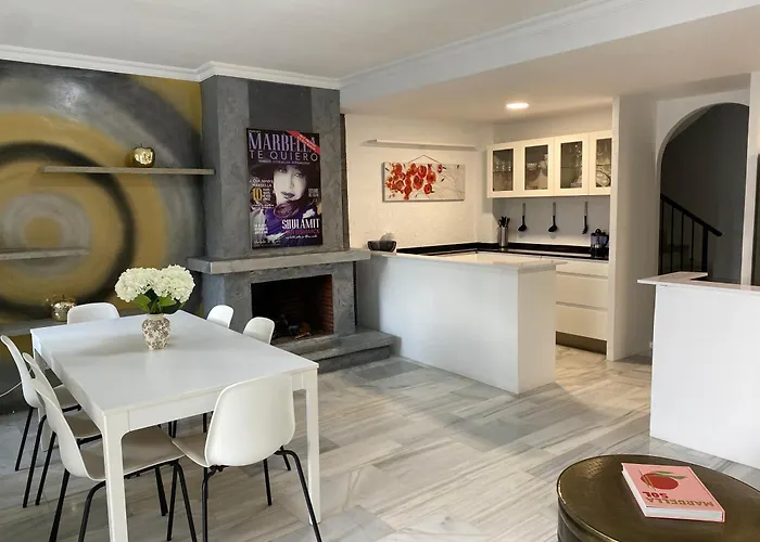 Apartmán New Renovated Mija House - Puerto Banus Quiet And Oasis