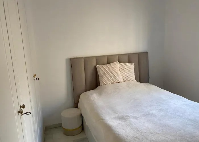 New Renovated Mija House - Puerto Banus Quiet And Oasis Apartmán *
