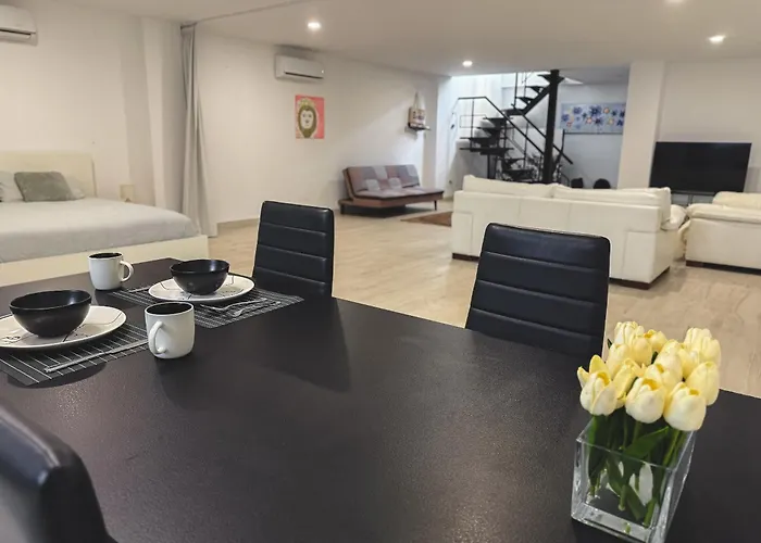 Apartmán New Renovated Mija House - Puerto Banus Quiet And Oasis *