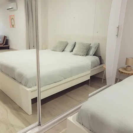 Apartamento New Renovated Mija House - Puerto Banus Quiet&green Oasis *