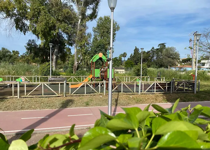 New Renovated Mija House - Puerto Banus Quiet&green Oasis * Marbella