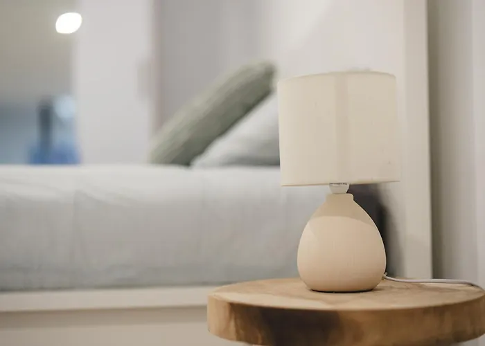 New Renovated Mija House - Puerto Banus Quiet&green Oasis Marbella