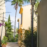 New Renovated Mija House - Puerto Banus Quiet And Oasis * Marbella