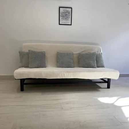 New Renovated Mija House - Puerto Banus Quiet And Oasis Marbella