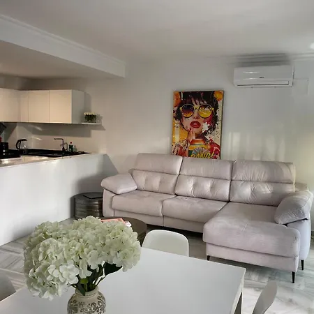 New Renovated Mija House - Puerto Banus Quiet&green Oasis * Marbella