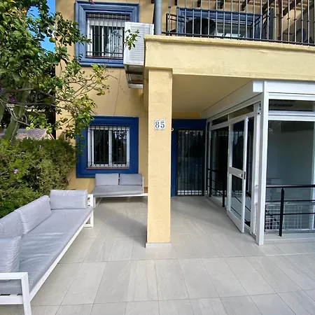 New Renovated Mija House - Puerto Banus Quiet&green Oasis * Marbella