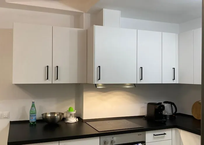 New Renovated Mija House - Puerto Banus Quiet And Oasis Marbella