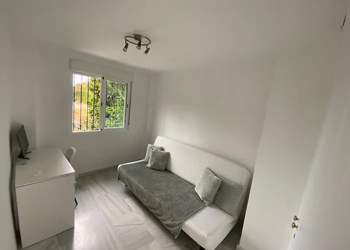 New Renovated Mija House - Puerto Banus Quiet And Oasis Apartament