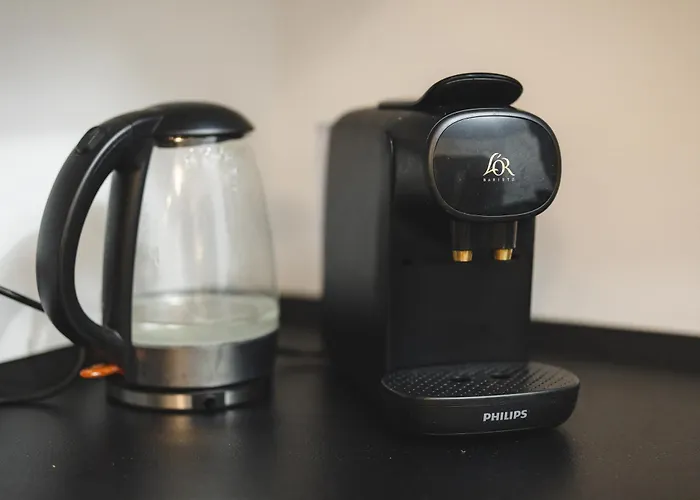 New Renovated Mija House - Puerto Banus Quiet And Oasis Apartament Marbella