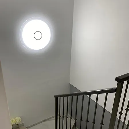 דירה New Renovated Mija House - Puerto Banus Quiet And Oasis *