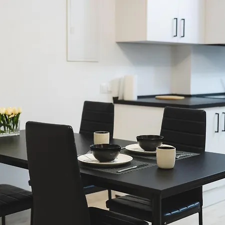 New Renovated Mija House - Puerto Banus Quiet And Oasis מארבלה