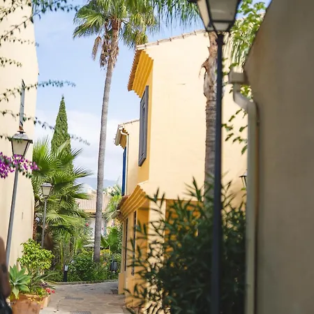 New Renovated Mija House - Puerto Banus Quiet And Oasis * מארבלה