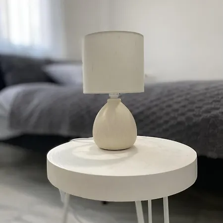 New Renovated Mija House - Puerto Banus Quiet And Oasis דירה *